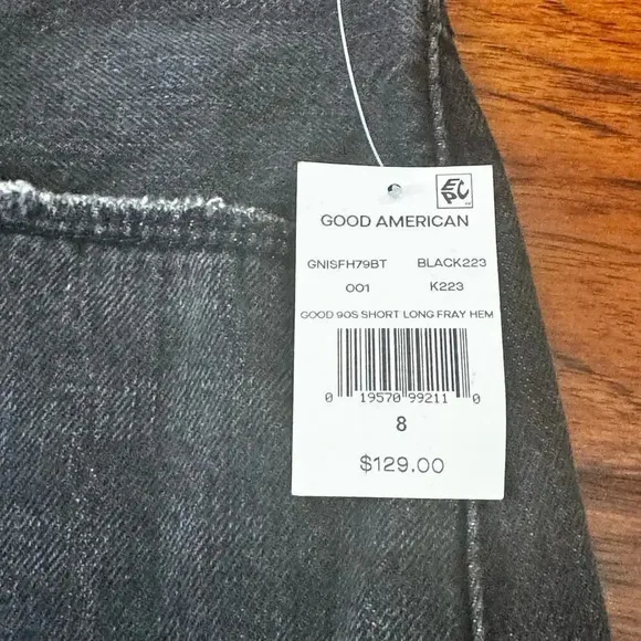 NWT Good American Good 90’s Black Washed Denim Jean Shorts Fringe Hem Sz 8 / 20