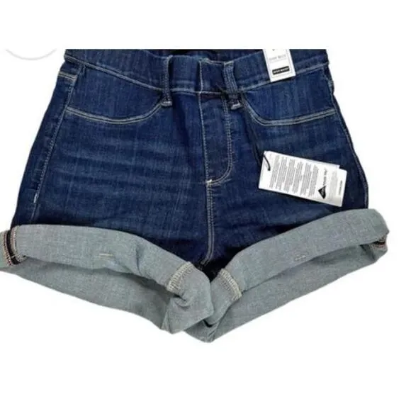 NWT Judy Blue Dark Wash Roll-Up Hem Five-Pocket Denim Shorts Small