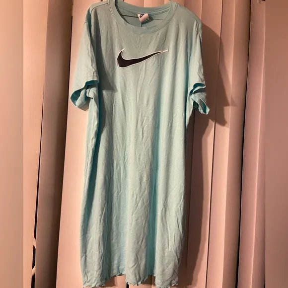 NWT Nike women’s blue shift dress knee length 1X