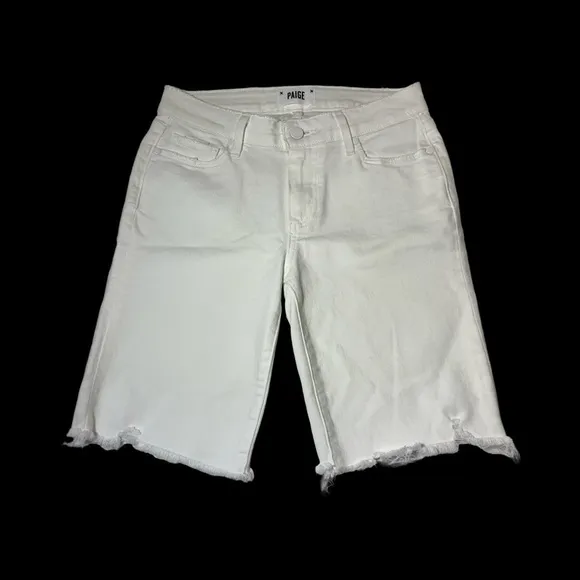 PAIGE DENIM Jax Knee Short cut off edition in crisp white size 25