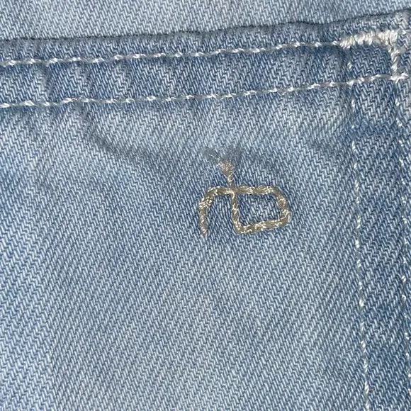 Rag &amp; Bone Cut Off Denim Shorts in Ashling Wash Sz 26