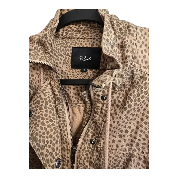 Rails Tawny Leopard Print Jacket Size Small