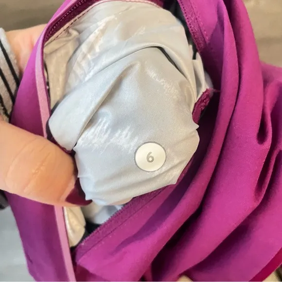 RARE Lululemon Regal Plum Runaway Lightweight Jacket Size 6