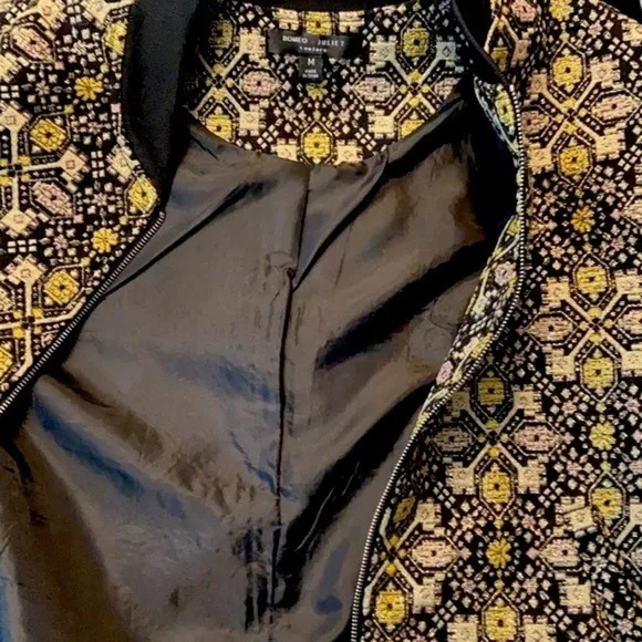 Romeo &amp; Juliet Couture Embroidered Brocade Bomber Jacket