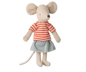 Sister Mouse, Big Siser