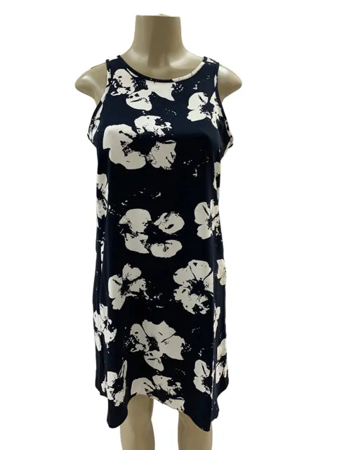 Size 2 alfani navy and white Dress