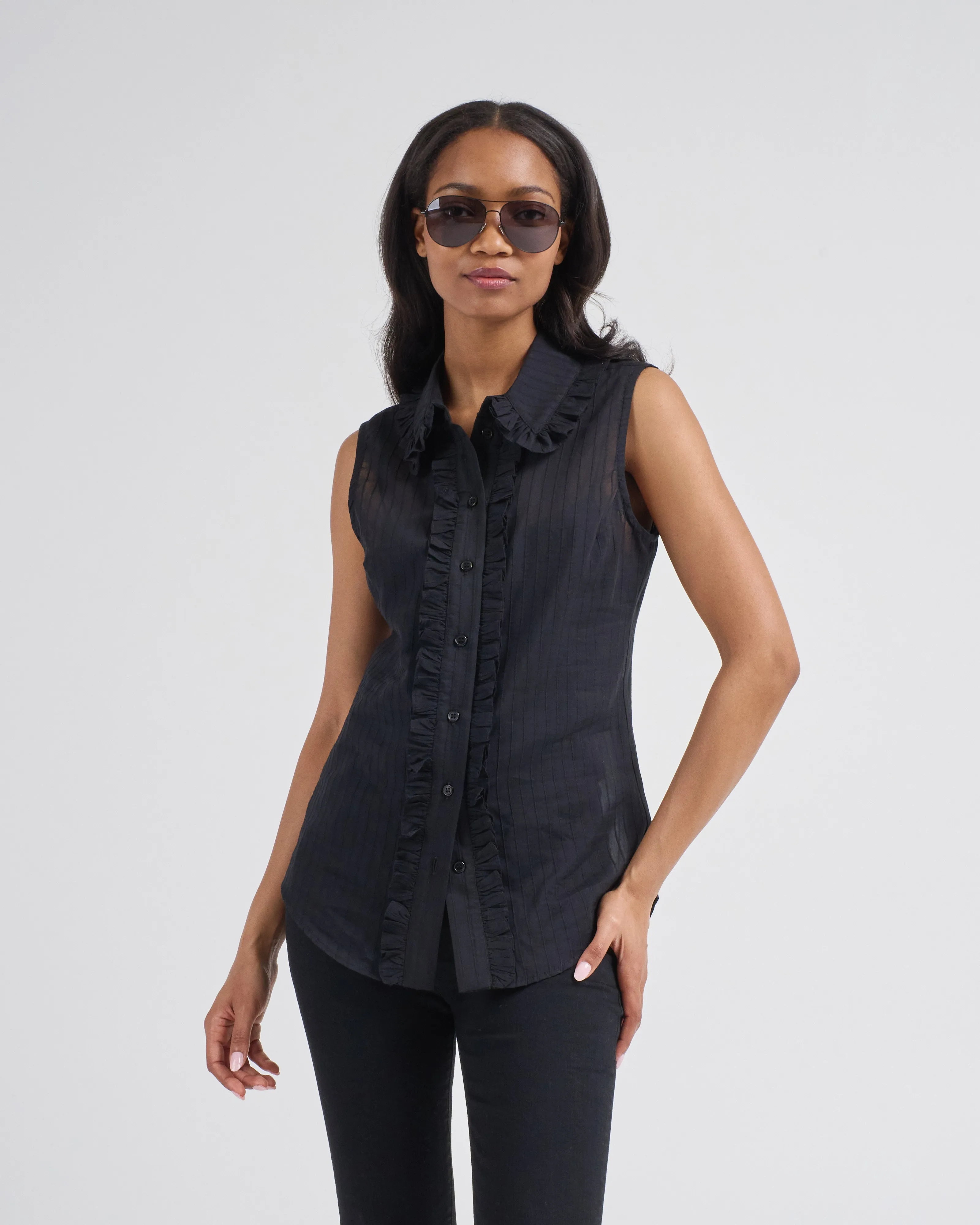 sleeveless ruffle trim shirt