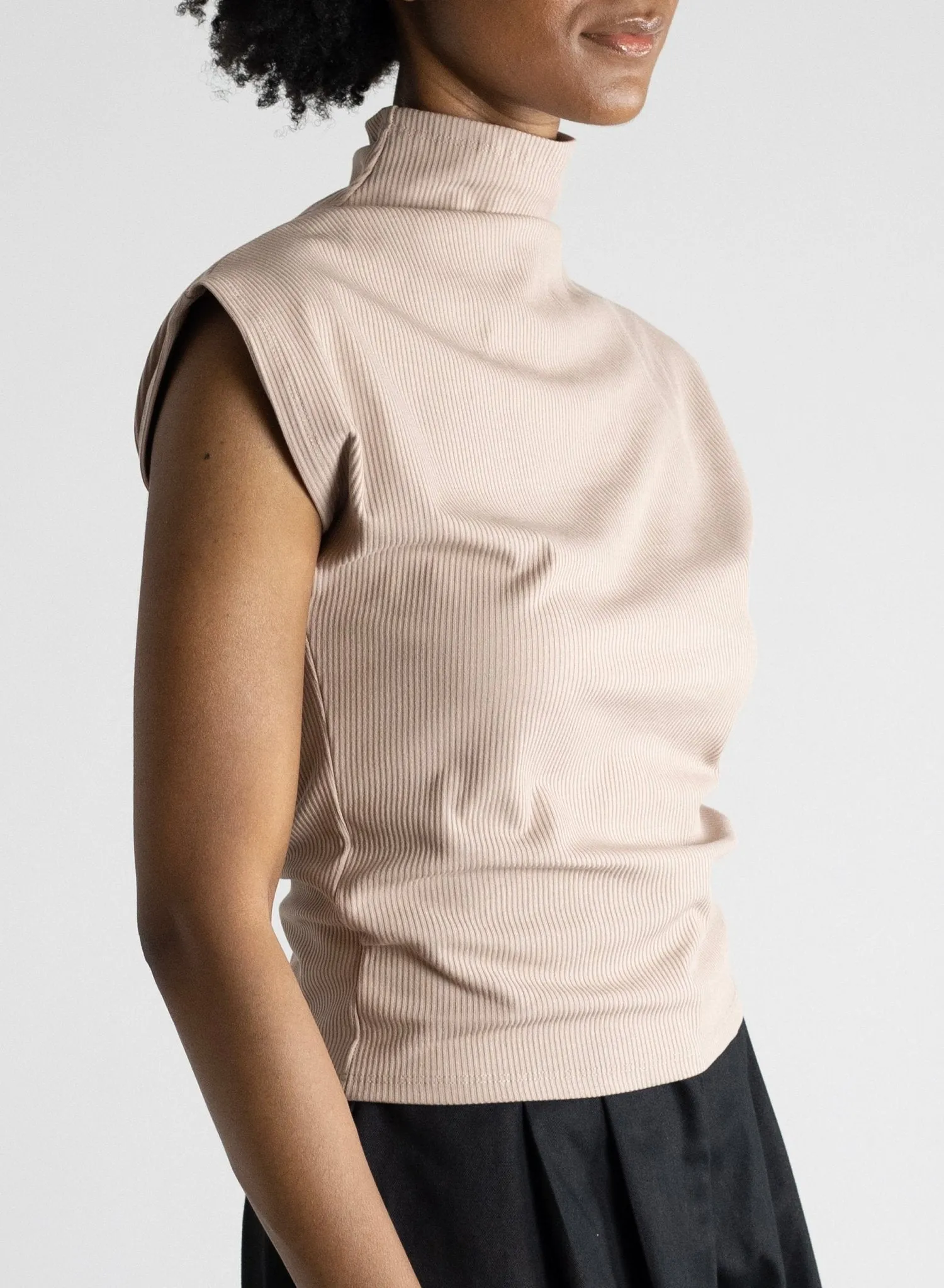 Sleeveless Skinny Top - Sand