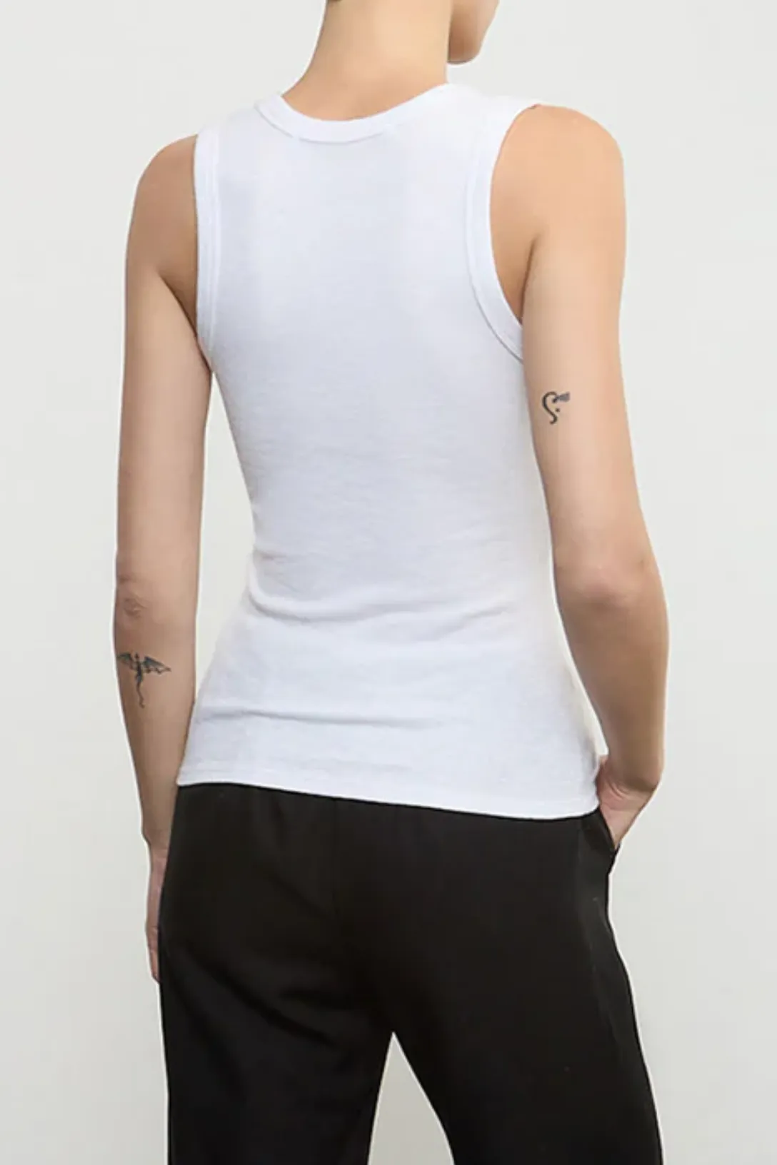 Textured Knit Sleeveless U | White