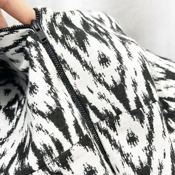 Theory Andes Orinthia Graphic Jacquard Dress Black &amp; White Mini Dress 4