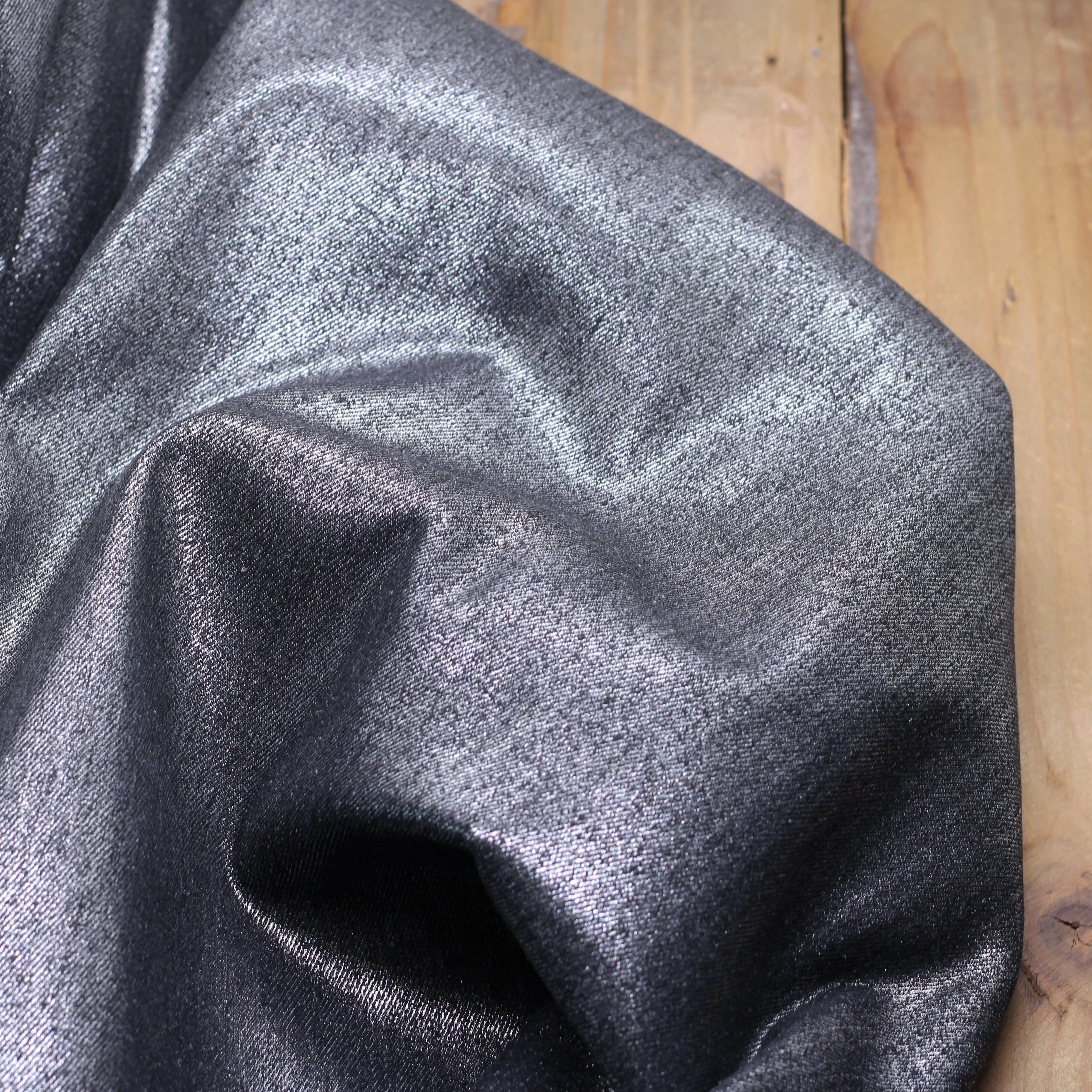 Tissu Jean Stretch- Noir irisé argent (Vendu x10cm)