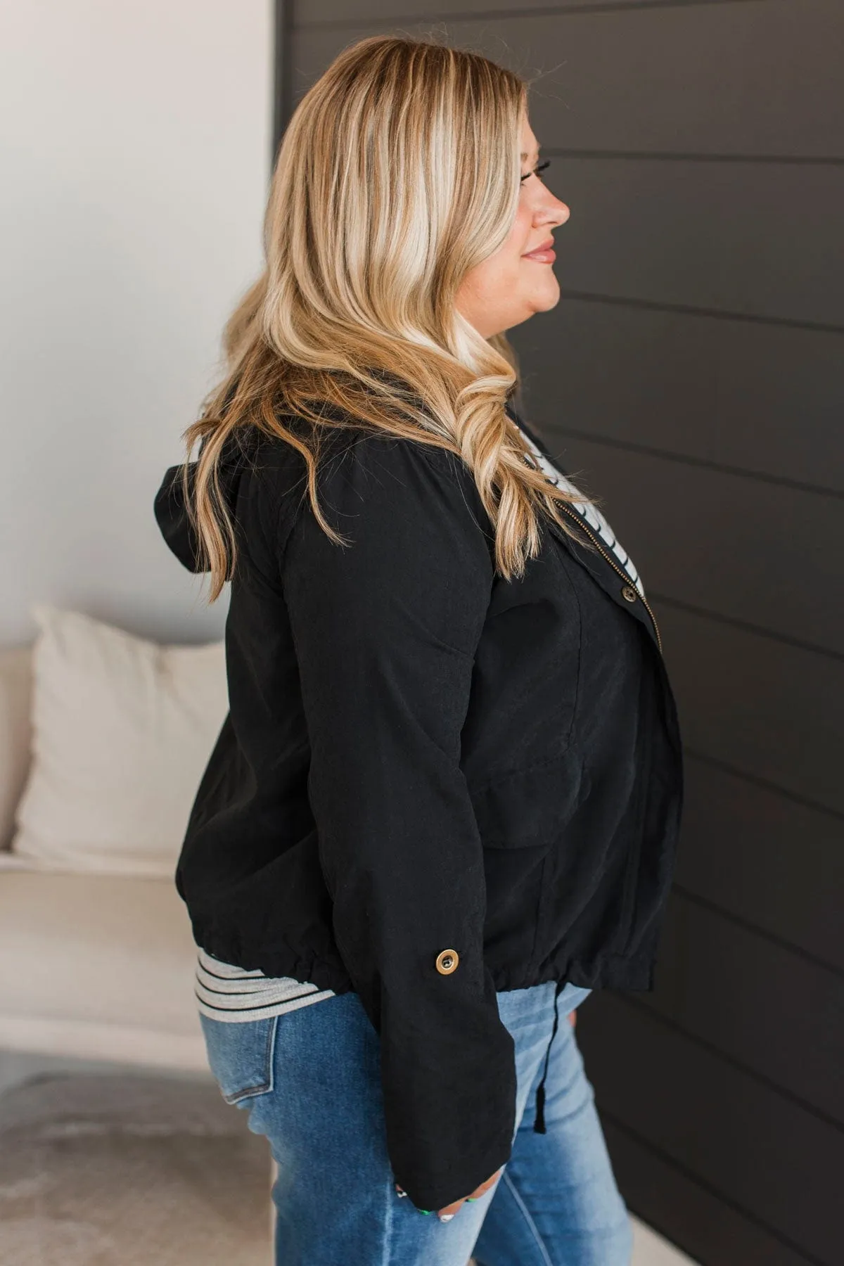 World Wide Adventure Lightweight Jacket- Black
