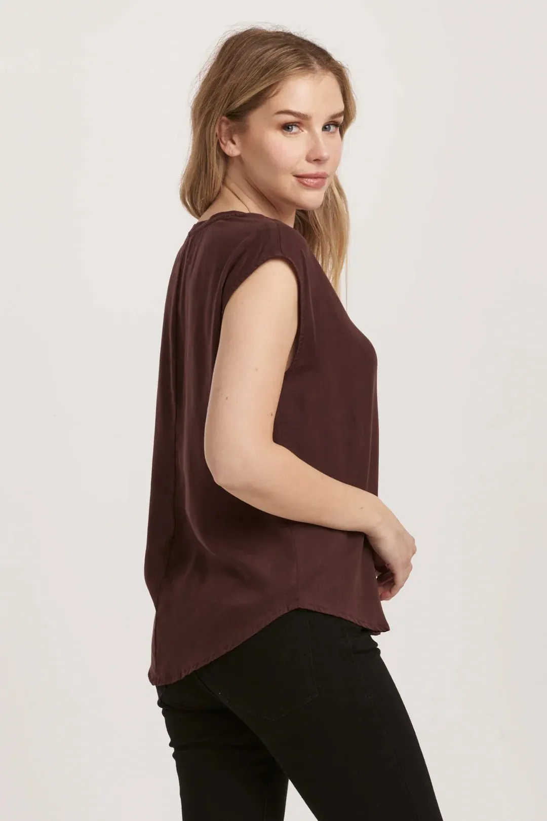 Yanis Short Sleeve Top